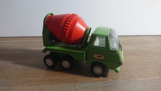 Camión Mini Sanson Hormigonera, Rico