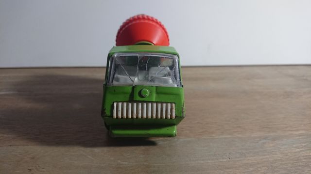 Camión Mini Sanson Hormigonera, Rico