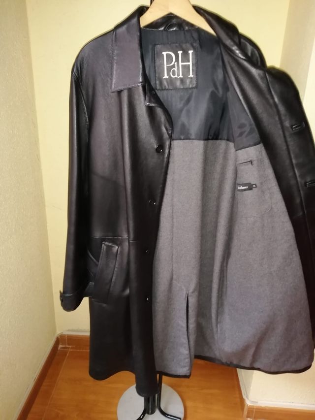 Abrigo cuero hombre. Talla XXL