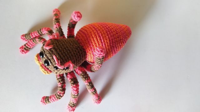 Amigurumi araña artesanal. Hecho a mano