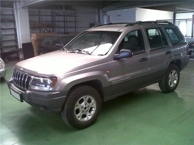 Jeep Grand Cherokee  2.5 TD LAREDO