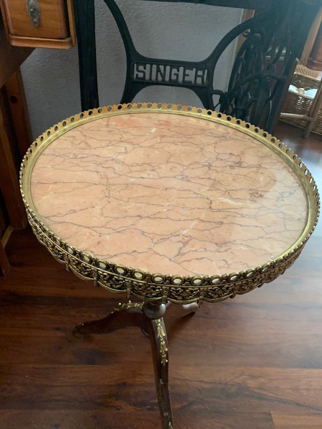 Mesa auxiliar estilo Impero