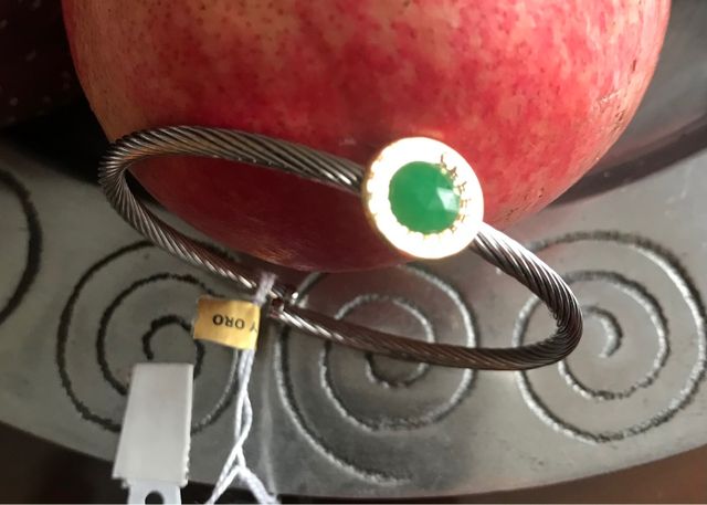 Pulsera acero oro con puedras