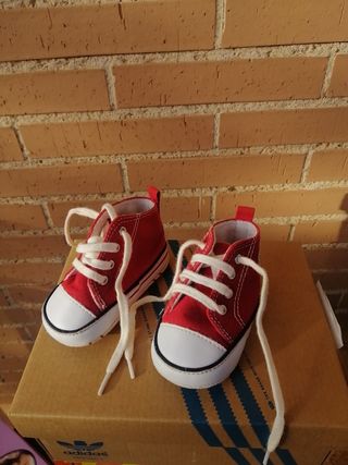 zapatillas bebe tipo converse
