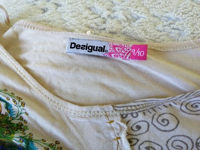 Camiseta desigual