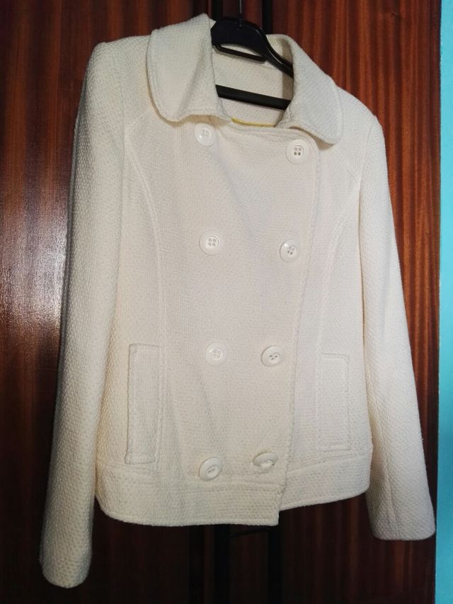 Cazadora de entretiempo blanca