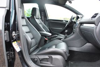 Volkswagen Golf 2011 de segunda mano por 15.495 € en Urbanizacion La