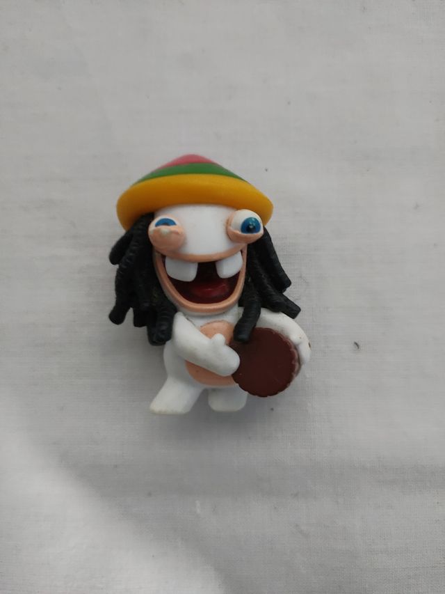 8 figuritas Rabbids