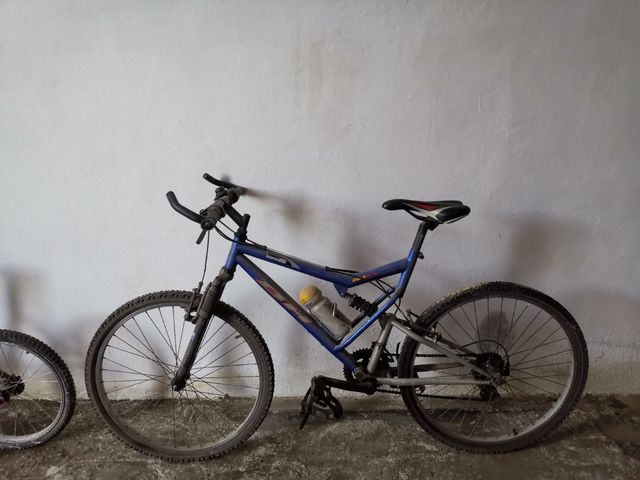 Bicicleta marca BH de adulto
