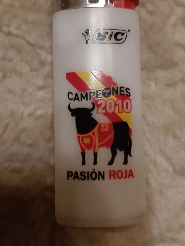 Lote llavero + mechero