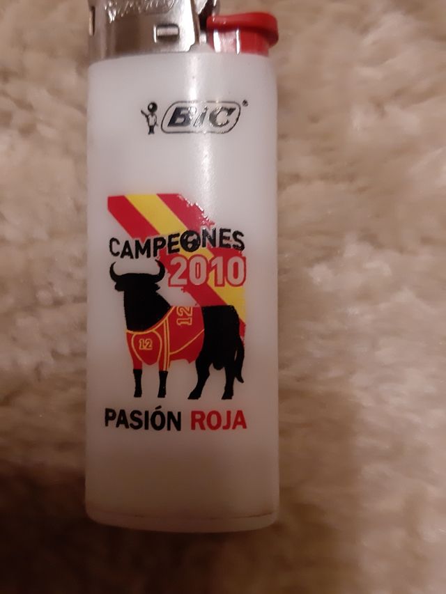 Lote llavero + mechero