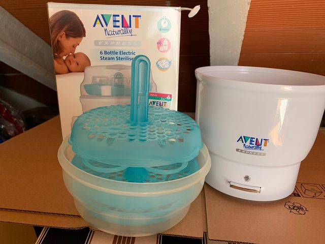 Esterilizador de biberones al vapor