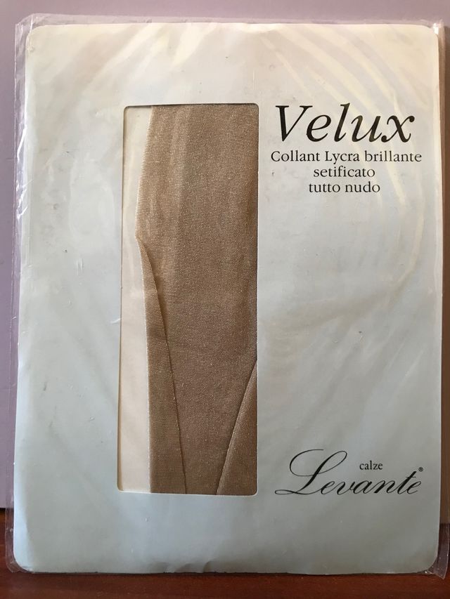 Medias de licra brillantes