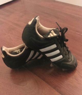 ICOMPRE 2 DE CADA CAJA botas copa mundial blancas Y OBTENGA UN 70% DE  DESCUENTO!