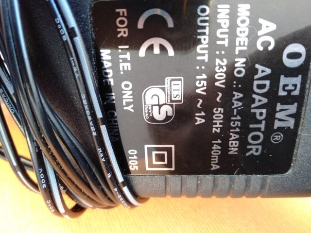 Adaptador corriente