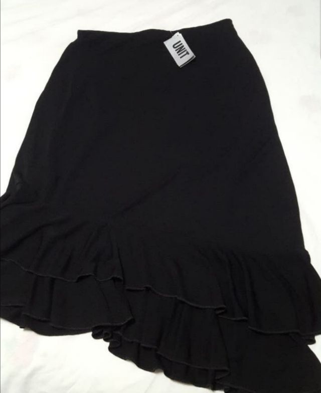 Falda nueva  Unit-Él Corté Inglés 
