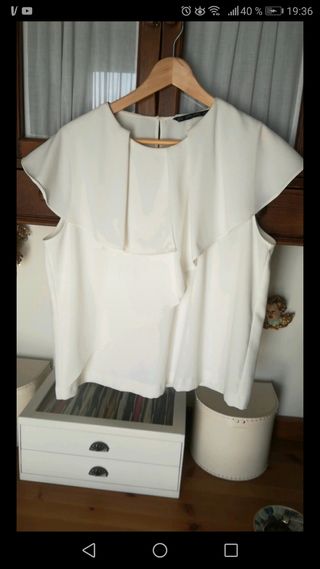 Blusa Mango blanca de segunda mano en la provincia de Blusa Mango blanca de segunda mano en la provincia de