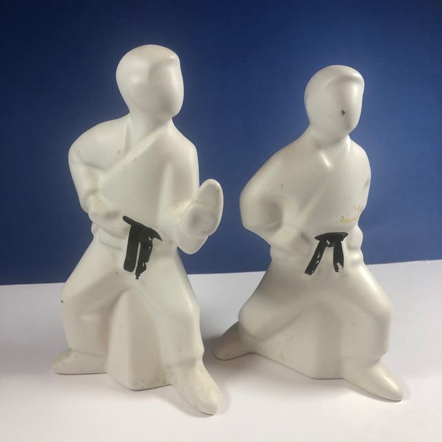 2 Figuras Yudo Karate