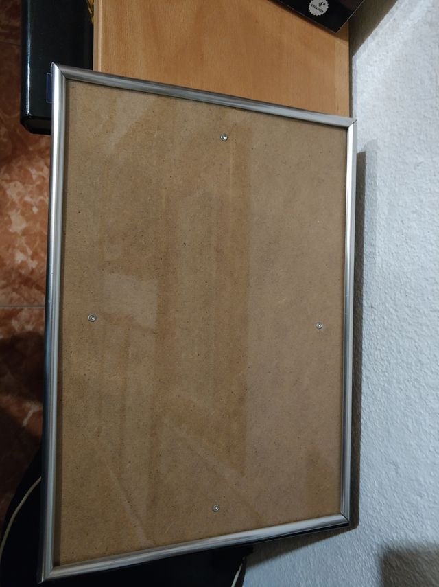 Marcos medida A4. Plateados cristal