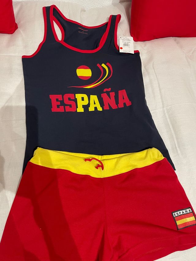 Camiseta y pantalón corto selección España