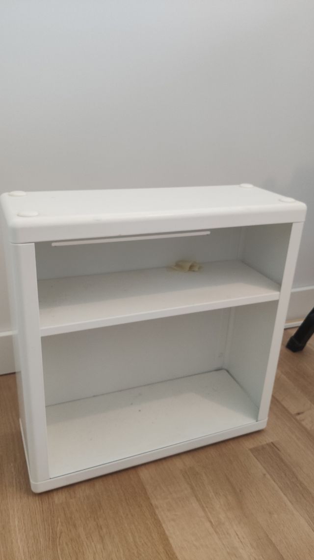 Estantería metálica color blanco