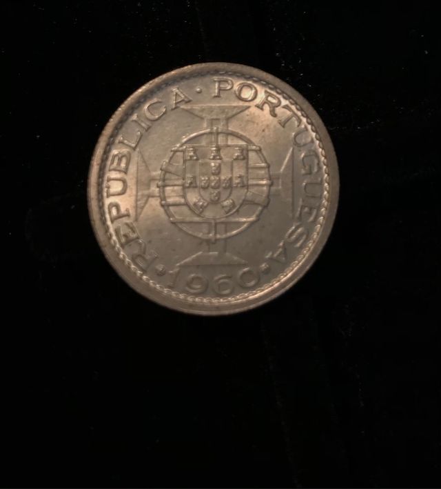 5 escudos de PLATA Moçambique 1960