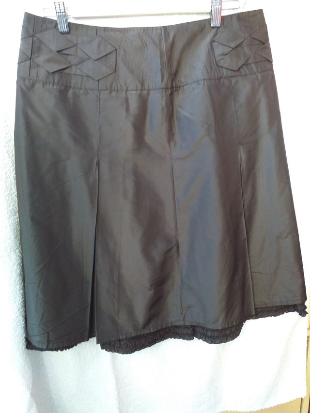 Falda Marrón. Talla L