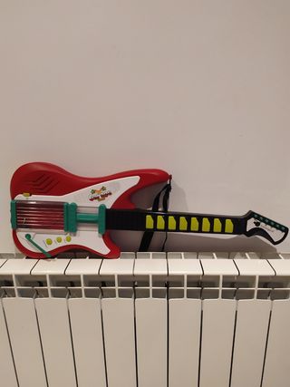 Guitarra electrica Imaginarium. de segunda mano por 12 EUR en Caldes de  Montbui en WALLAPOP