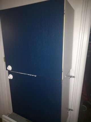 Dos armarios pequeños azul y blanco de segunda mano por 30 € en