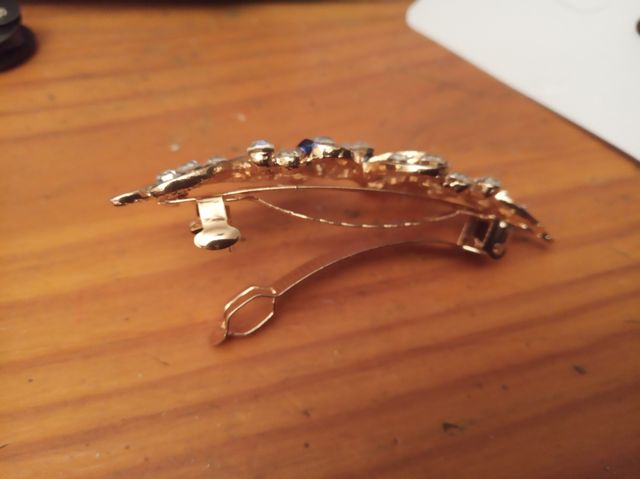 Horquilla, pasador de cabello.