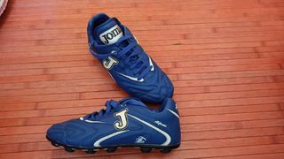 BOTAS FUTBOL JOMA - ALFONSO PEREZ - de segunda mano por 14 EUR en Coslada  en WALLAPOP