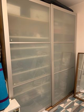 besta ikea con puertas de aluminio antiguas besta ikea con puertas de aluminio antiguas