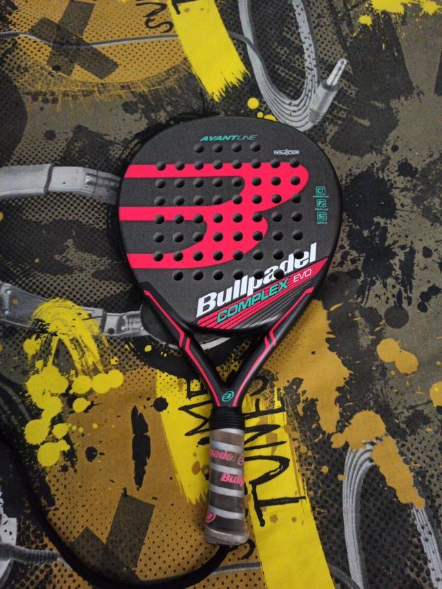Departamento éxito enaguas Bullpadel complex evo de segunda mano por 40 € en Rivas-Vaciamadrid en WALLAPOP Departamento éxito enaguas Bullpadel complex evo de segunda mano por 40 € en Rivas-Vaciamadrid en WALLAPOP