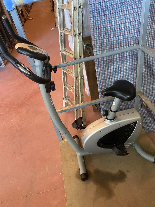 Bicicleta estática domyos