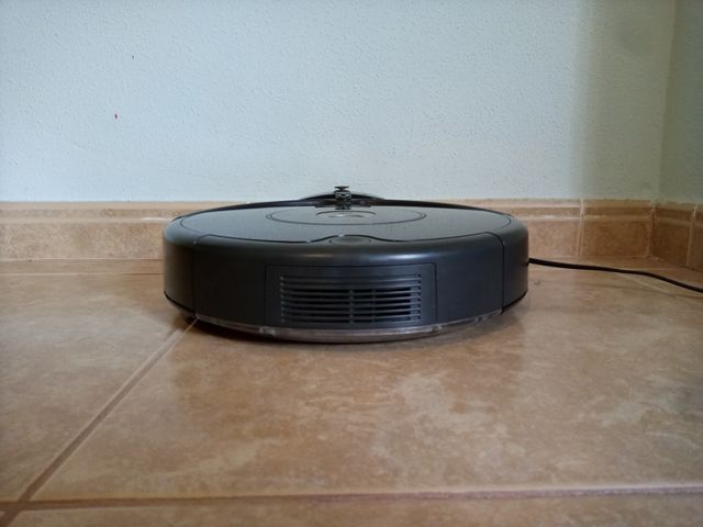 Robot Roomba 606