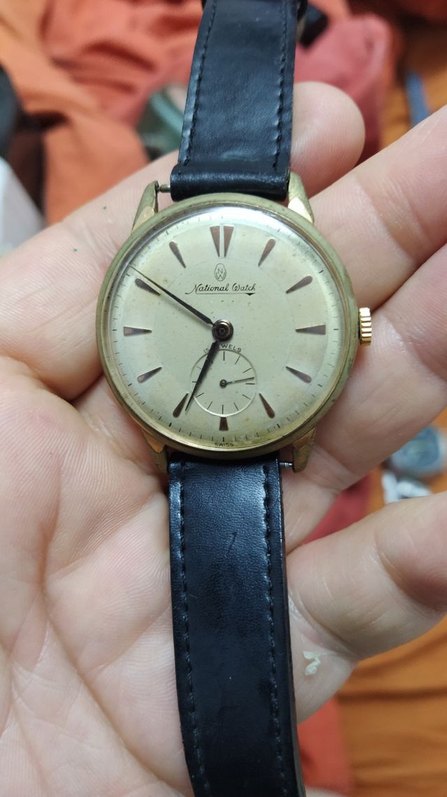 Reloj National Watch