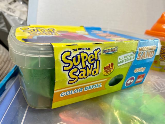 Magic sand. Arena magica