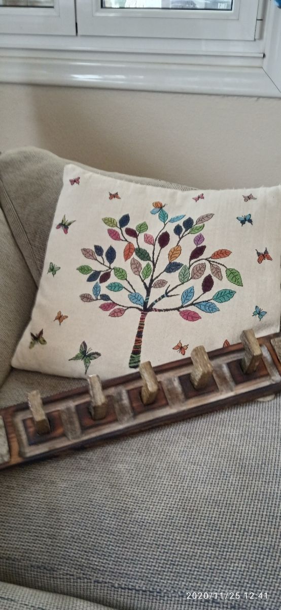 Perchero madera A ESTRENAR