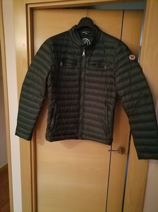 cazadoras de plumas ligeras