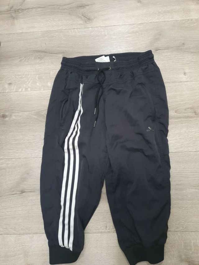 de madera película diferente a Pantalon Adidas deporte negro de segunda mano por 12 € en Beniel en WALLAPOP de madera película diferente a Pantalon Adidas deporte negro de segunda mano por 12 € en Beniel en WALLAPOP