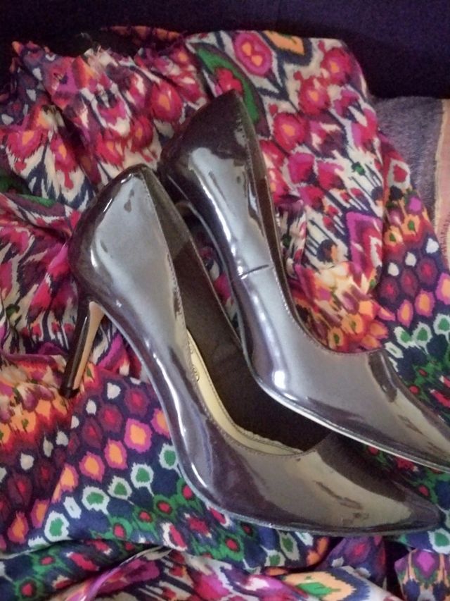 STILLETO  a estrenar 