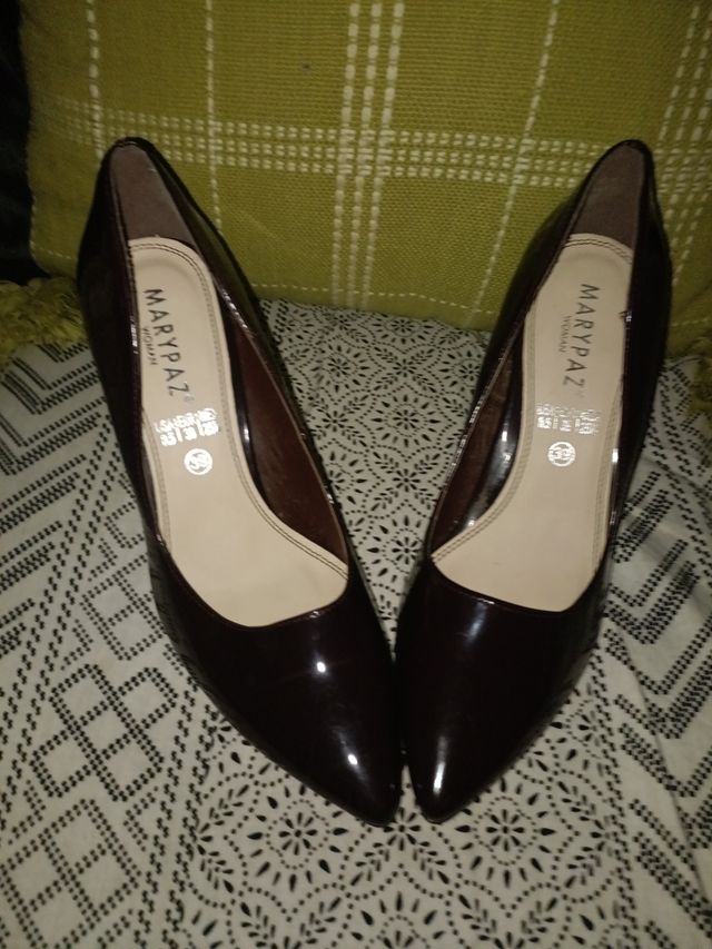 STILLETO  a estrenar 