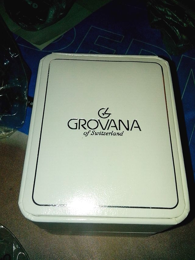 Reloj suizo automático