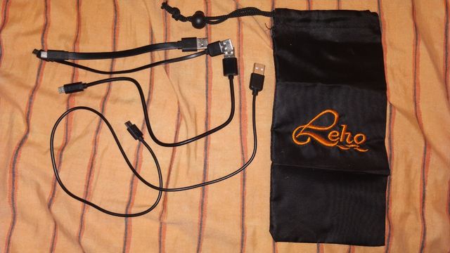 Confezione da 4 cavi USB+sacchetto regalo