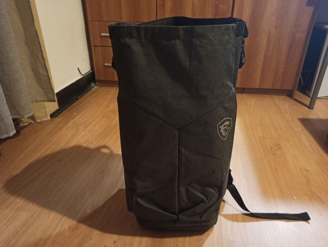 Mochila Msi loot box