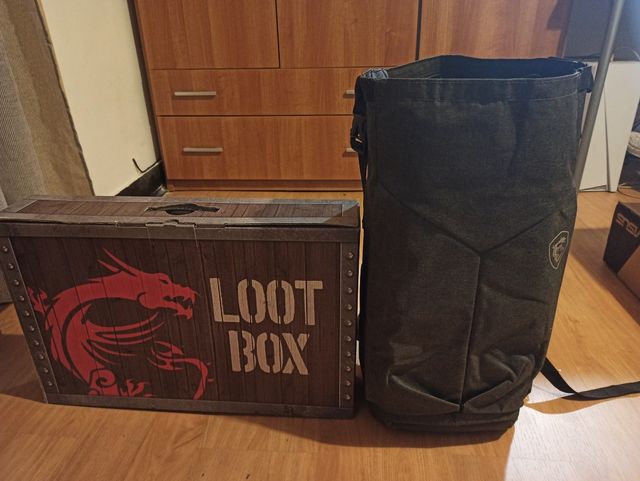 Mochila Msi loot box
