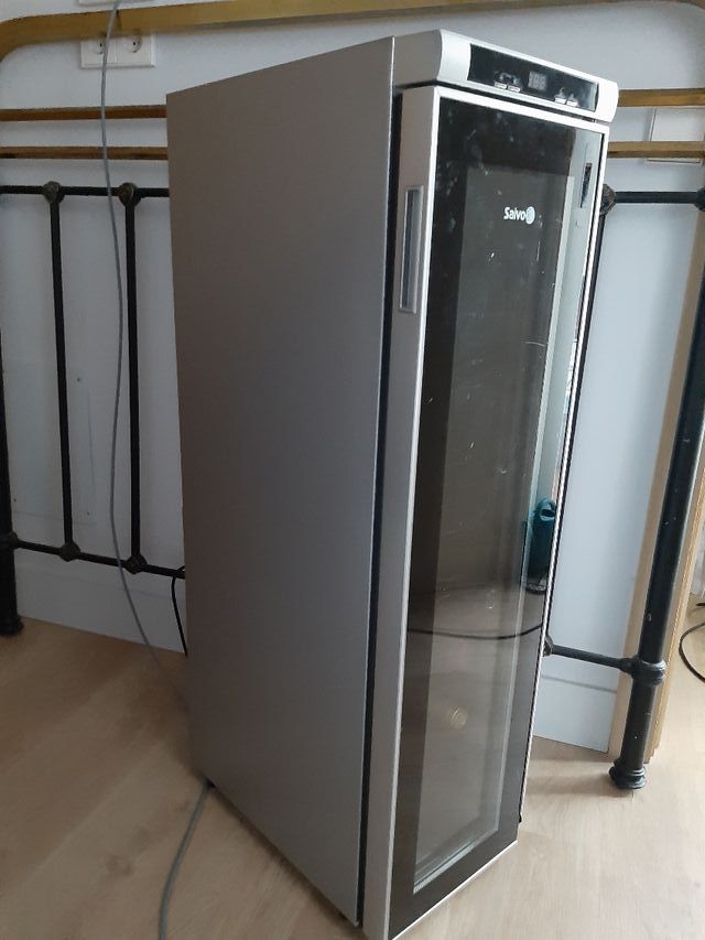 Vinacoteca Saivod 18 botellas