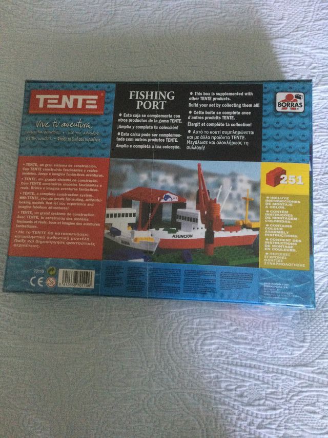 Tente Fishing Port ref. 70110. Nuevo precintado