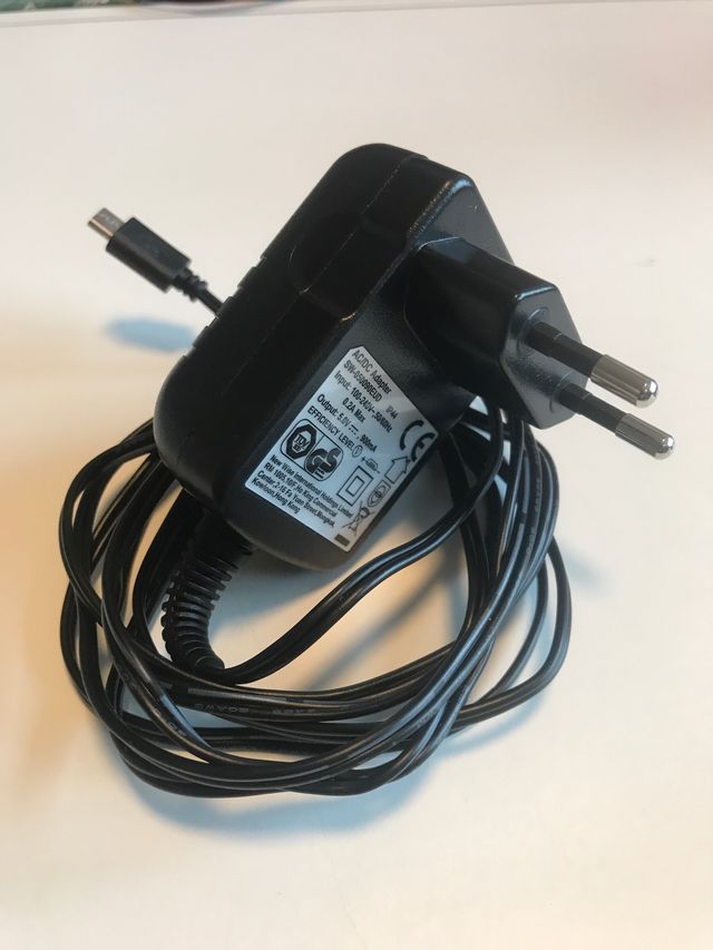 Cargador universal micro-USB