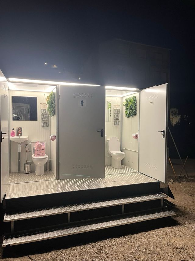 Alquiler baños portátiles Premium. Bodas, eventos.